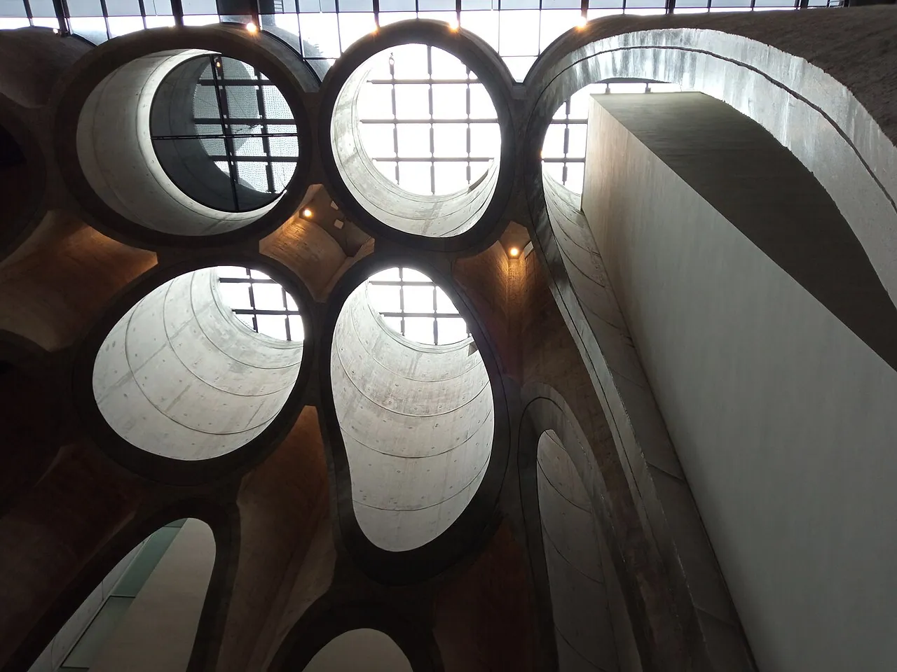 Zeitz MOCAA: Interior · Skylights of the Zeitz MOCAA - Museum of Contermporary Art Africa
