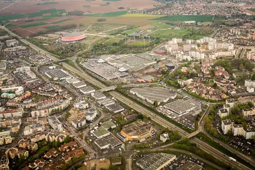 Photo 6: Context · Centre commercial et Zenith de Strasbourg Hautepierre avril 2015