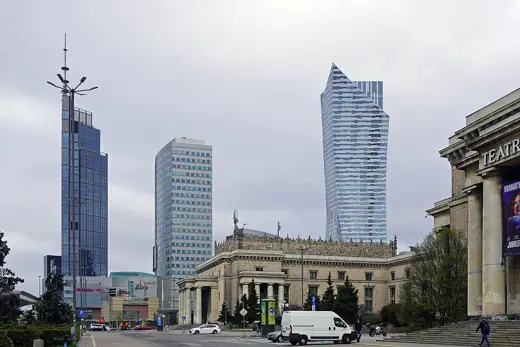 Photo 3: Exterior
