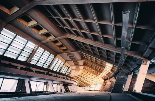 Photo 3: Interior · Zvartnots International Airport old terminal